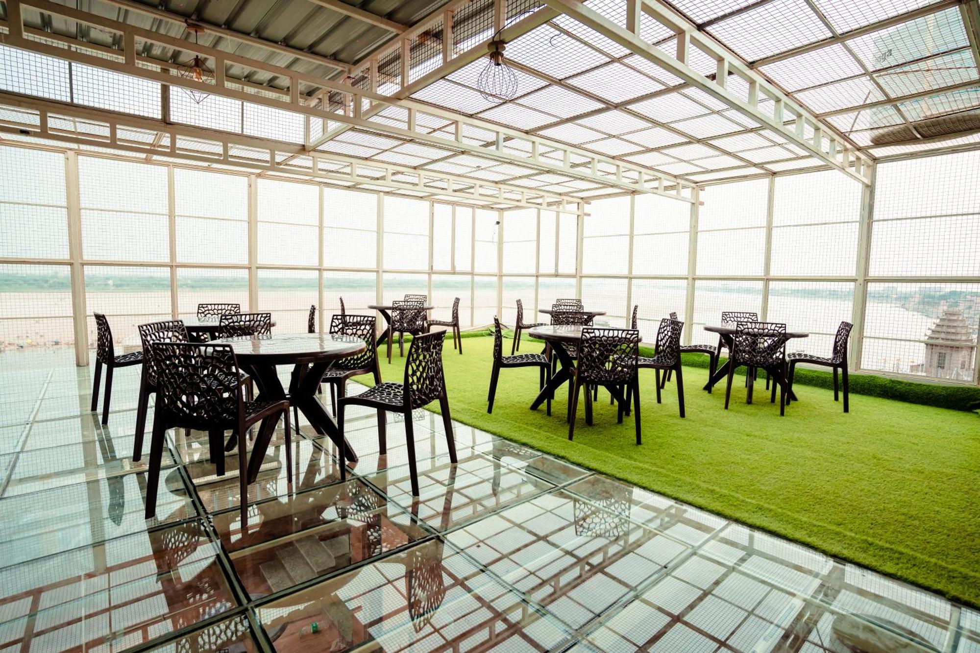 Hotel Jsr Ganga Varanasi Exterior foto